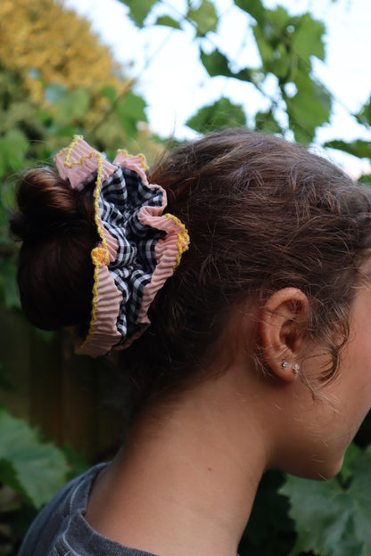 Isla Scrunchie