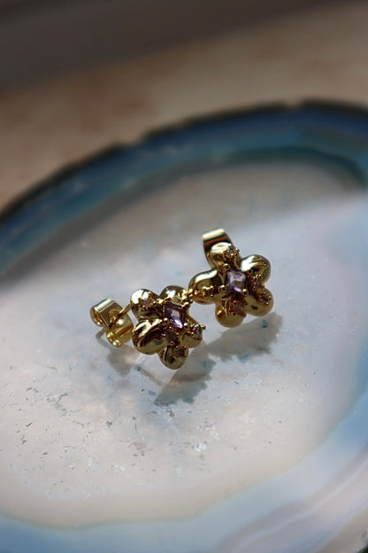 Lily Studs (Gold)