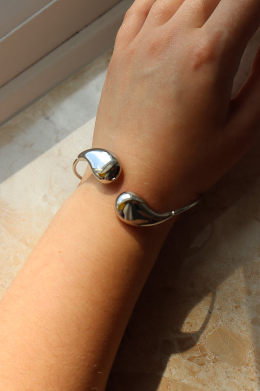 Estelle Bangle (Silver)