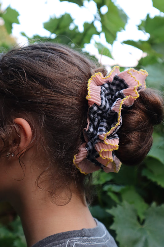 Isla Scrunchie